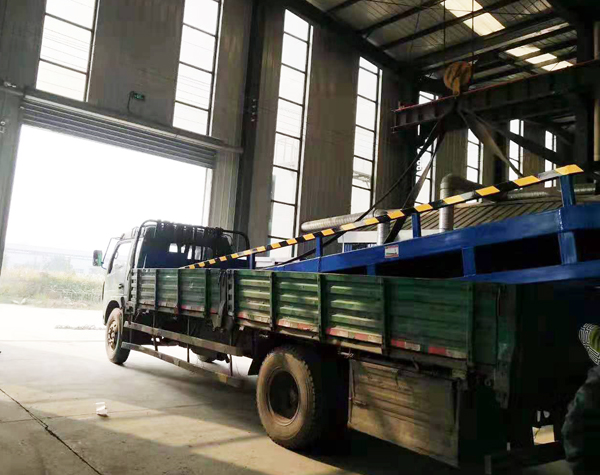 移動登車橋 (1) 移動登車橋 (1)